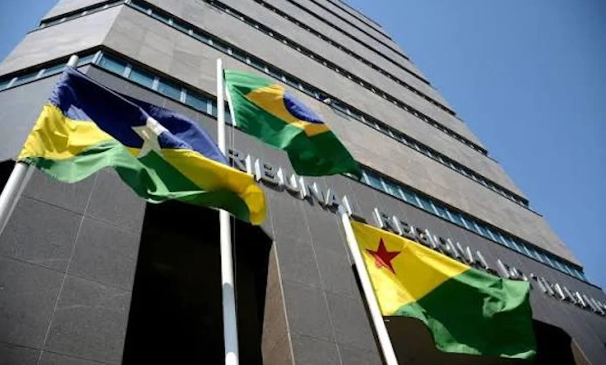 SEBRAE Rondônia condenado a R$ 720 mil por ambiente hostil e doença ocupacional