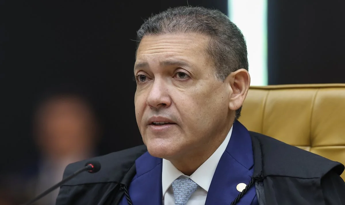Citado no caso Master, Nunes Marques manda remover vídeo sobre Flávio