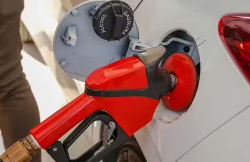 Veja como vai ser a subvenção da gasolina anunciada pelo governo federal