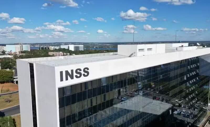 STF mantém veto à revisão da vida toda do INSS por 8 a 2
