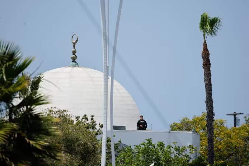 Tiroteio em mesquita de San Diego deixa vítimas e mobiliza polícia