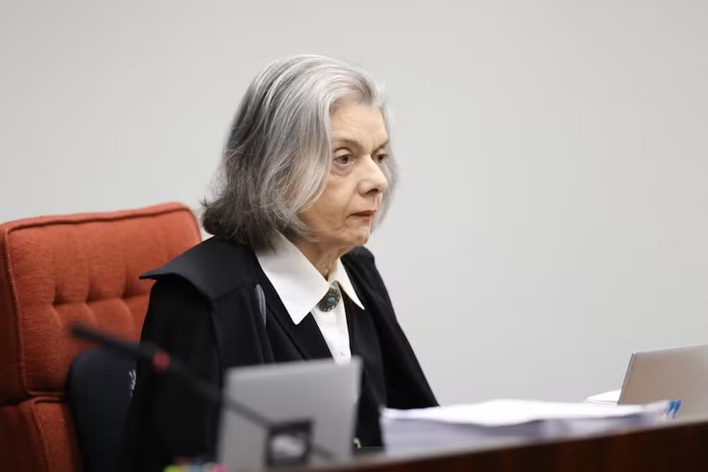 Voto de Cármen Lúcia sobre a Lei da Ficha Limpa barra recuo em punições