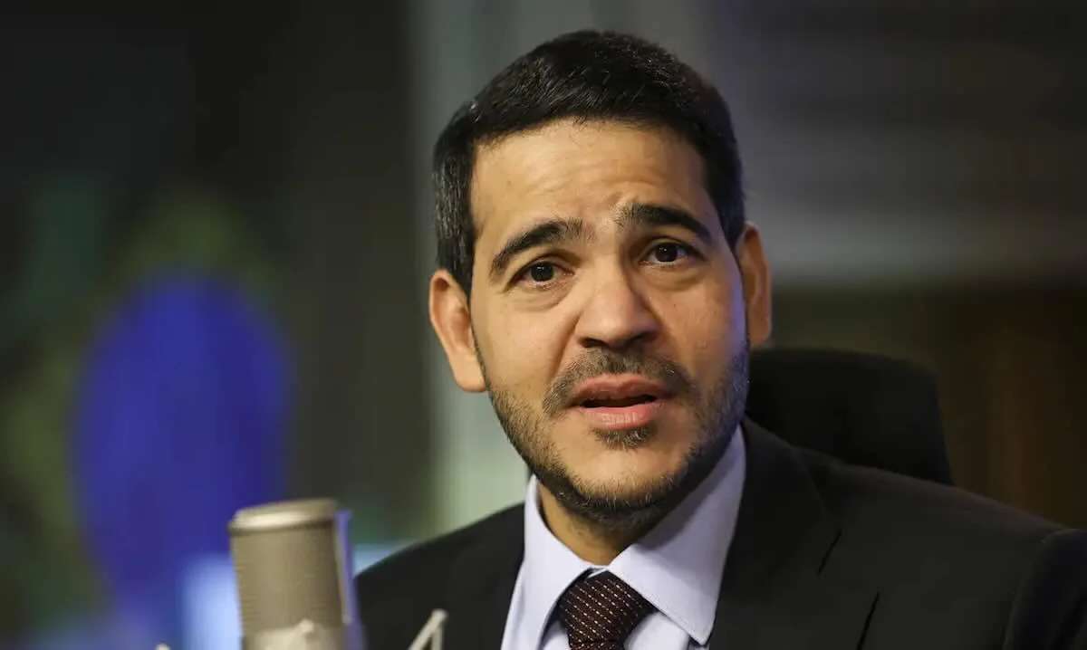 Lula confirma nova indicação de Jorge Messias ao STF após rejeição