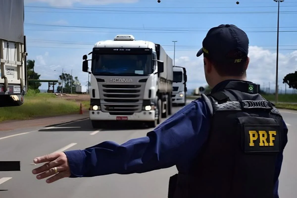 Vibra Energia: Justiça proíbe saída de caminhões com excesso de peso em Rondônia