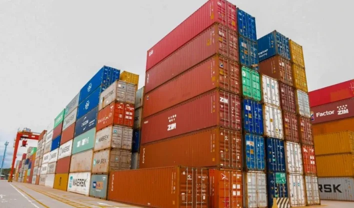 Tarifa de 25% dos EUA: 335 empresas contestam medida no USTR