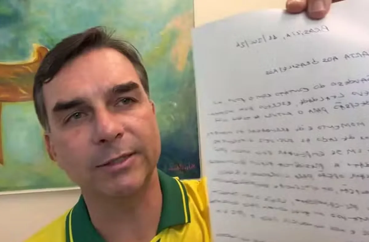 STF barra visitas de Flávio a Bolsonaro e aciona PGR