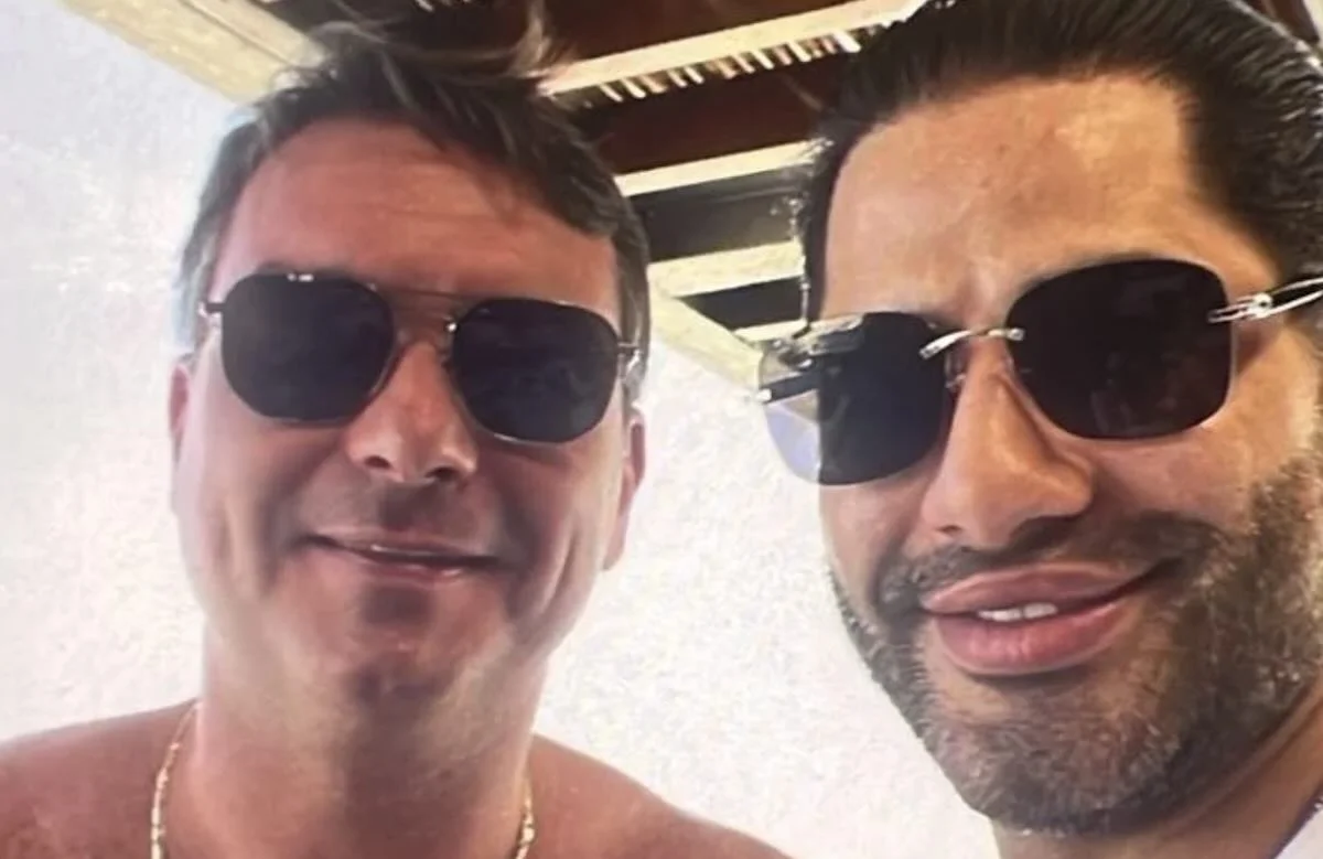 Verificação técnica sustenta foto de Flávio com operador de Vorcaro