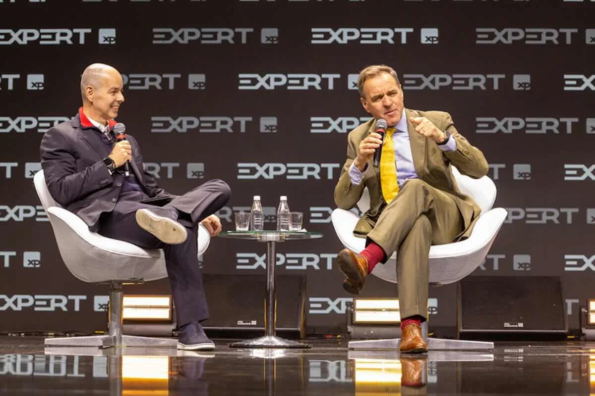 Niall Ferguson: disputa tecnológica EUA e China é a nova Guerra Fria