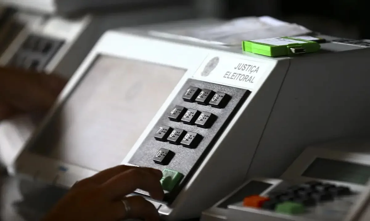 Patrão coage voto? Nova regra obriga juízes a avisar o MP