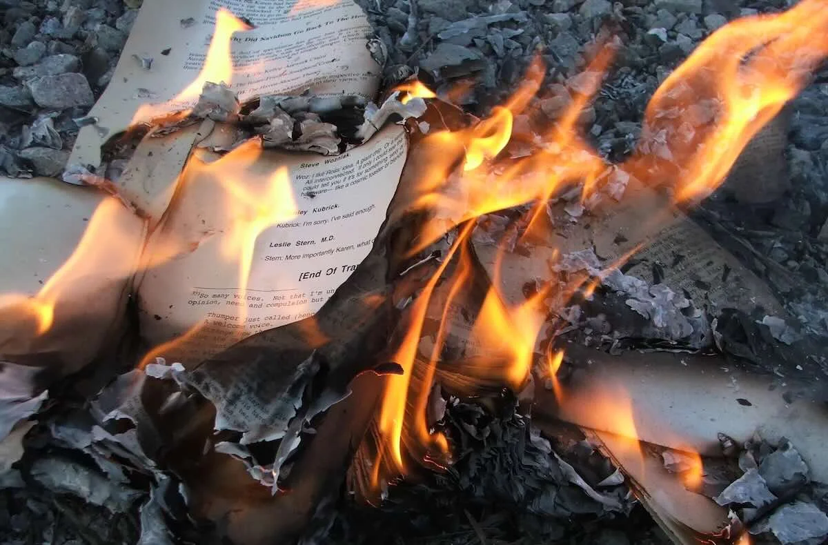 Projeto Panamá: a IA que destruiu milhões de livros para aprender