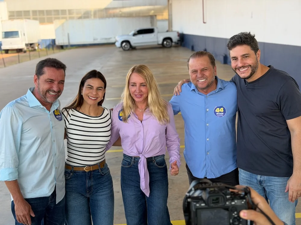 Hildon Chaves, Mariana Carvalho, Ieda Chaves, Cirone Deiró e Maurício Carvalho
