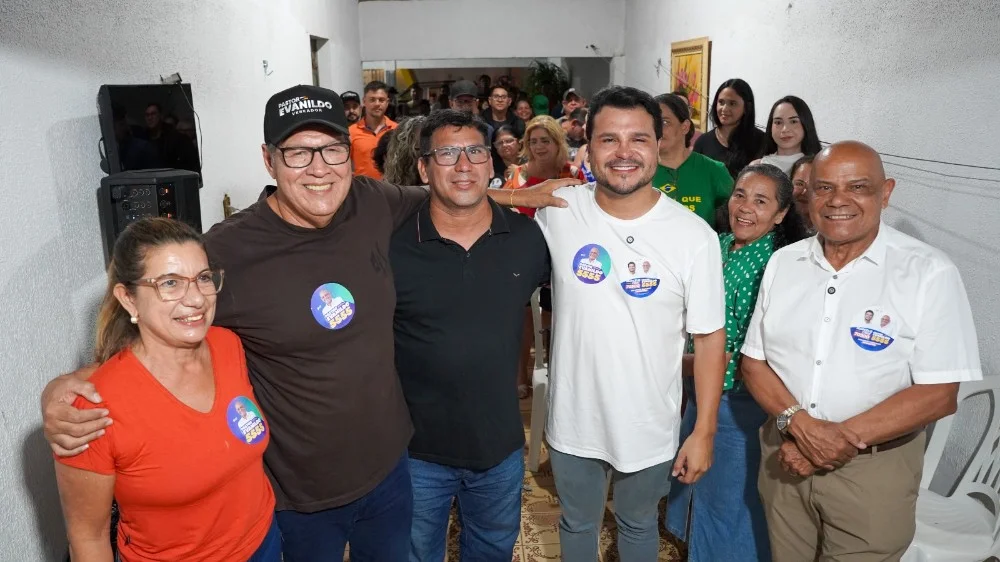 Marcelo Cruz e Pastor Evanildo em campanha