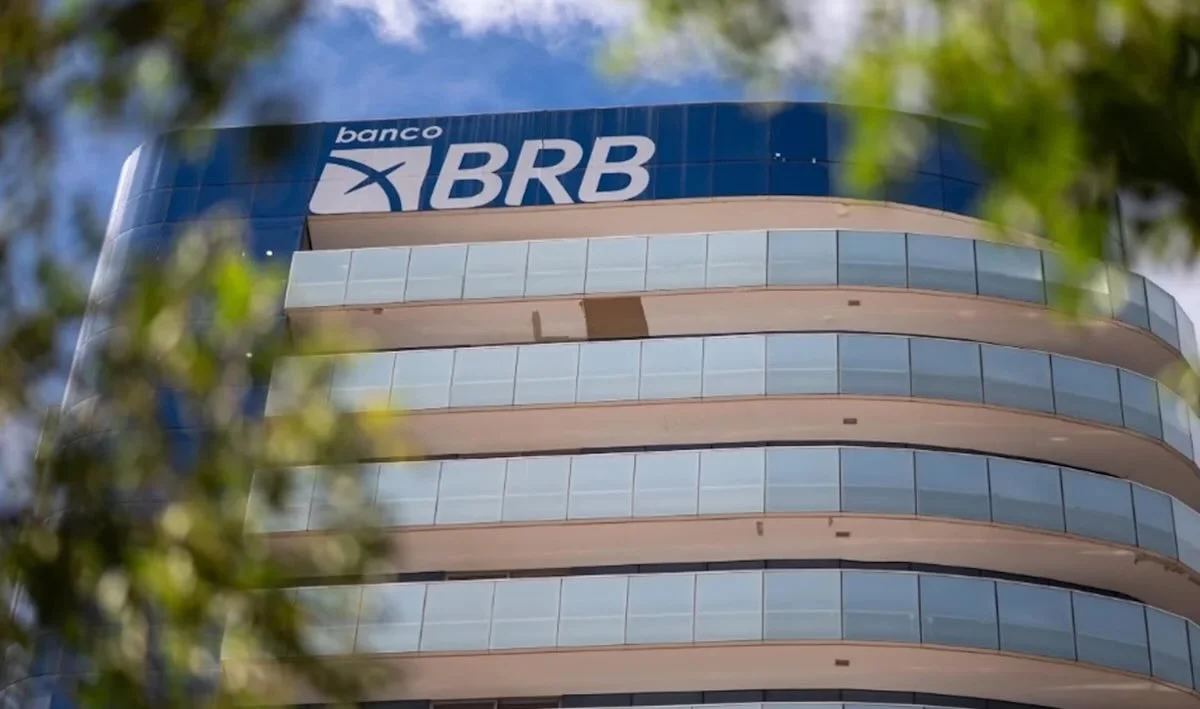 BRB aprova processar ex-dirigentes por R$ 12 bi em carteiras falsas do Master