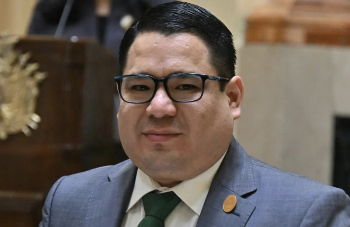Bolívia prende chefe do Ministério Público; Ministério Público chama prisão de ilegal