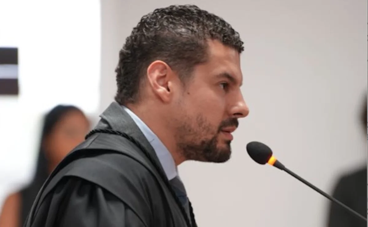 Aos 38 anos, sobrou Constituição e faltou constitucionalismo
