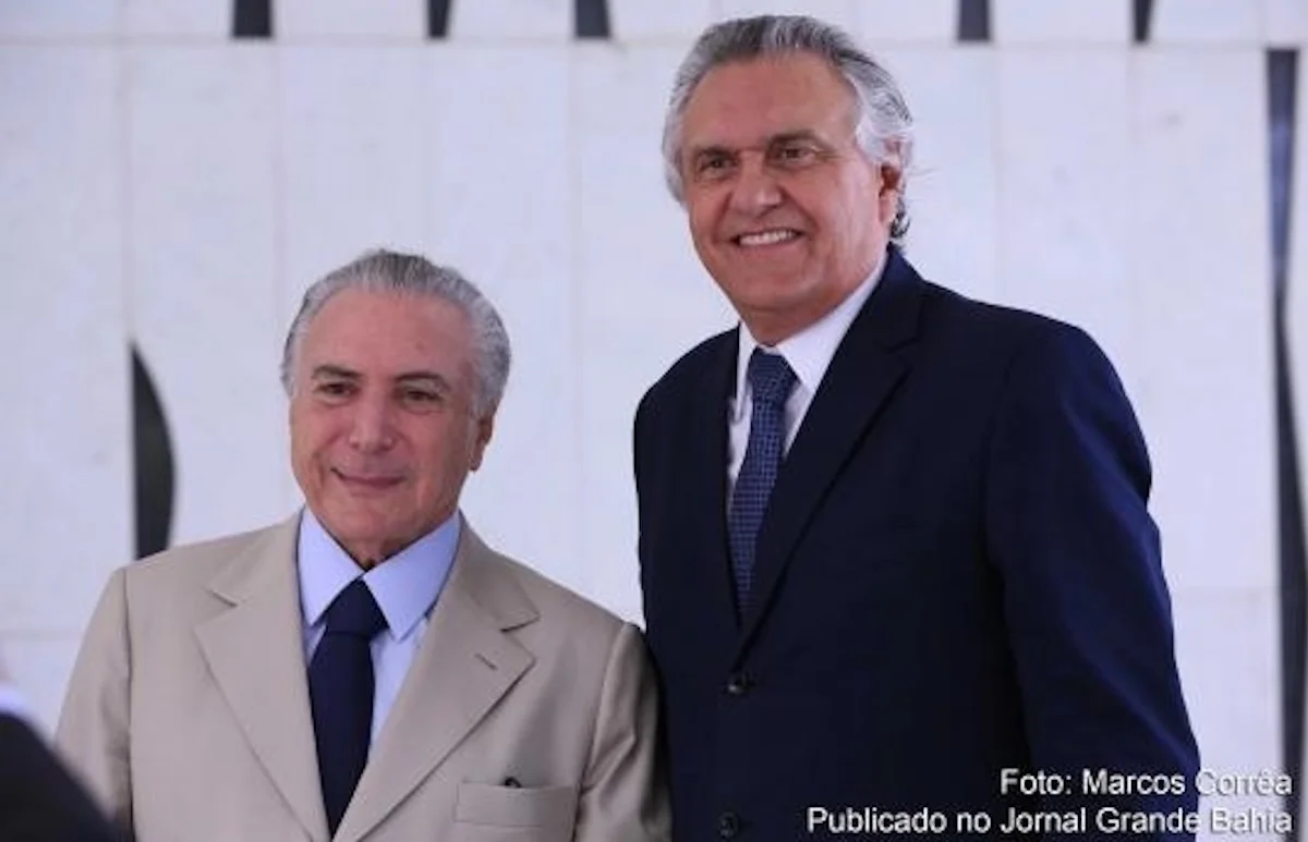 Caiado e Michel Temer confirmam apoio a Flávio Bolsonaro no 2º turno