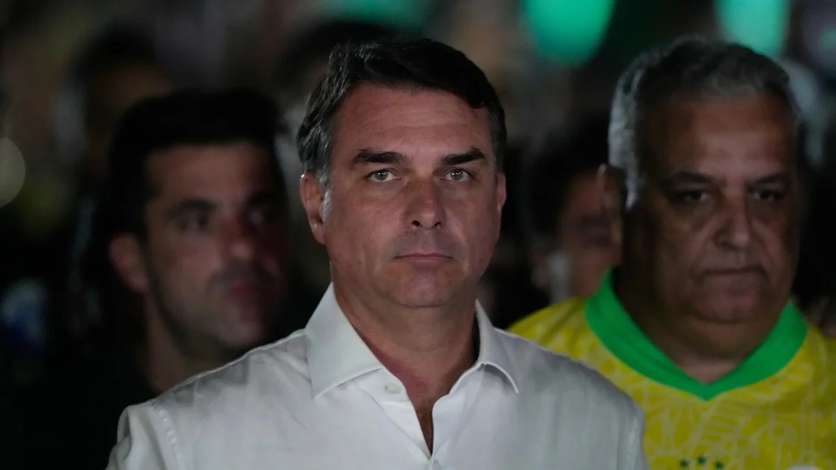Ex-autoridade mexicana diz que Flávio chegou aos EUA e cita Rubio