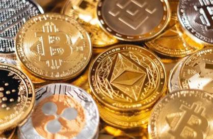 Agente do FBI é preso por roubar US$ 925 mil em criptomoedas de alvos russos