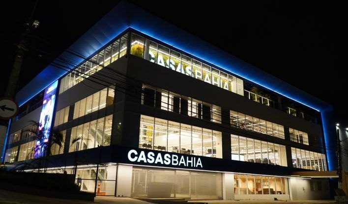 Casas Bahia tem prejuízo de R$ 10,1 bi e auditoria duvida da continuidade